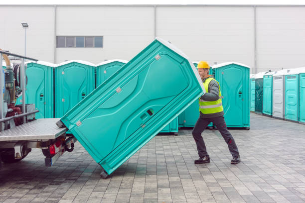 Best Portable Toilet Rental for Emergency Services  in Lawrence, MA